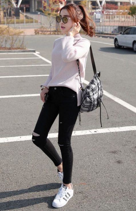 運動鞋　嬌小女孩